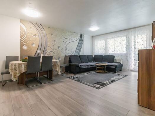 Wohnung zum Kauf 245.000 € 3 Zimmer 82 m² Uhingen Uhingen 73066