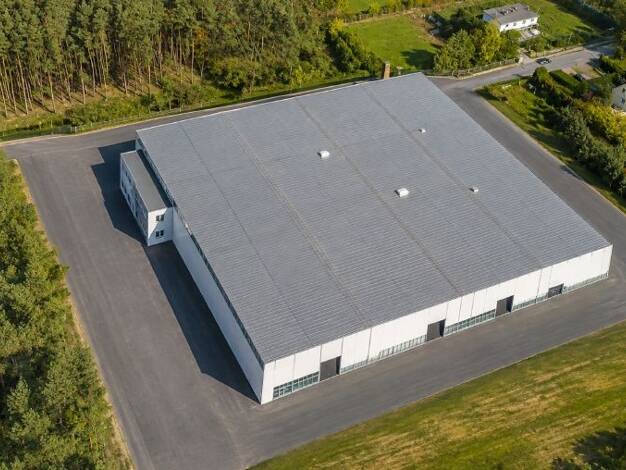 Lagerhalle zur Miete provisionsfrei 5.000 m² Lagerfläche teilbar ab 1.600 m² Frauendorf 01945