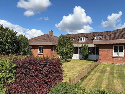 Mehrfamilienhaus zum Kauf provisionsfrei als Kapitalanlage geeignet 499.000 € 11 Zimmer 280 m² 1.575 m² Grundstück Mooswatter Straße 1 Rüde Mittelangeln 24986