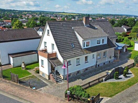 Mehrfamilienhaus zum Kauf 280.000 € 7 Zimmer 202,3 m² 824 m² Grundstück Oberkaufungen Kaufungen / Oberkaufungen 34260