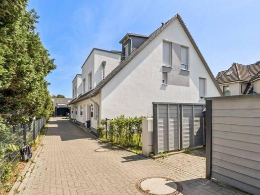 Reihenmittelhaus zum Kauf 695.000 € 4 Zimmer 123 m² 88 m² Grundstück Niendorf Eimsbüttel 22335