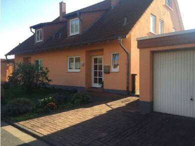 Doppelhaushälfte zum Kauf als Kapitalanlage geeignet 249.000 € 8 Zimmer 180 m² 300 m² Grundstück Wutha-Farnroda Wutha-Farnroda 99848