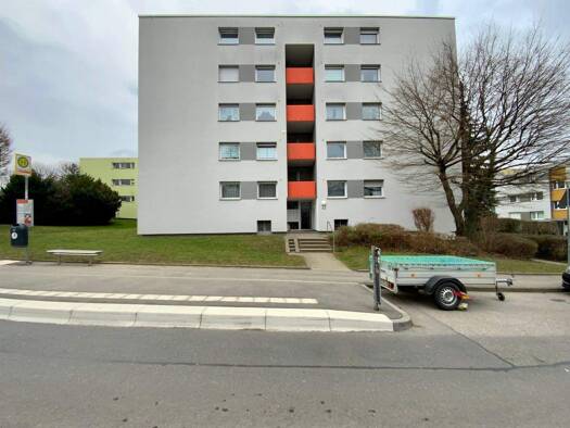 Wohnung zur Miete 990 € 3,5 Zimmer 87,5 m² 4. Geschoss frei ab 01.04.2026 Ost Ludwigsburg 71640