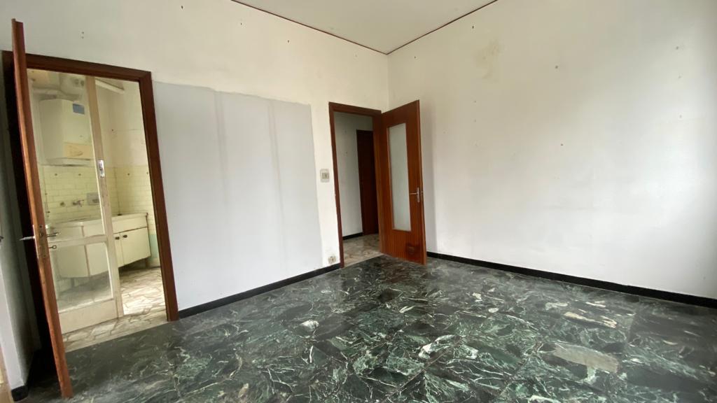 Apartment zum Kauf 170.000 € 6 Zimmer 90 m²<br/>Wohnfläche 1.<br/>Geschoss ab sofort<br/>Verfügbarkeit via Tissoni SAVONA 17100