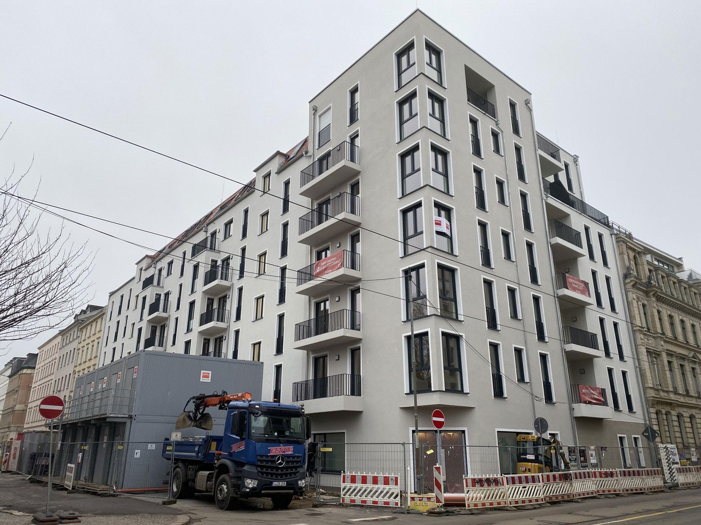 Wohnung zur Miete 1.280 € 2 Zimmer 51,2 m²<br/>Wohnfläche 3.<br/>Geschoss 01.04.2025<br/>Verfügbarkeit Shakespearestraße 48-50 Zentrum - Süd Leipzig 04107