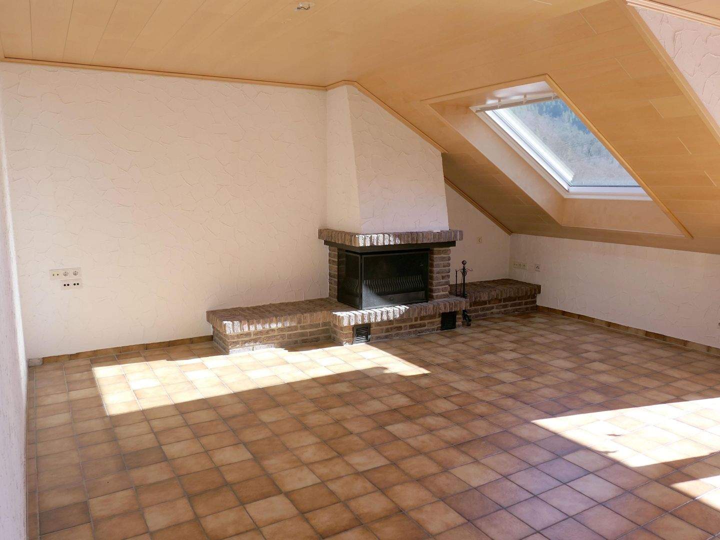 Immobilie in Unterreichenbach - Ideal für die junge Familie! - Bild 3