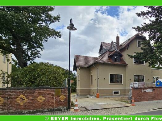 Villa zur Miete 2.552 € 7 Zimmer 232 m² 550 m² Grundstück Langebrück 01465