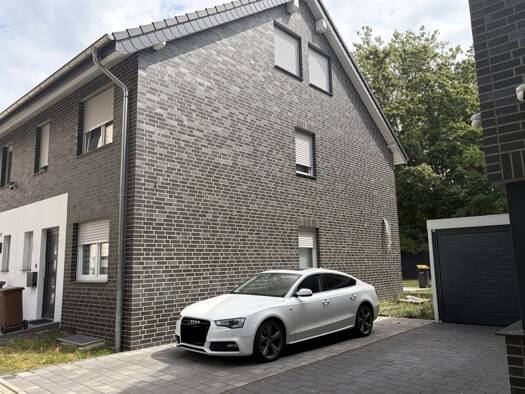Doppelhaushälfte zum Kauf provisionsfrei 410.000 € 5 Zimmer 136 m² 352 m² Grundstück Brauck Gladbeck 45968