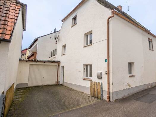 Doppelhaushälfte zum Kauf provisionsfrei 60.000 € 1 Zimmer 70 m² 87 m² Grundstück frei ab sofort Oberviechtach Oberviechtach 92526