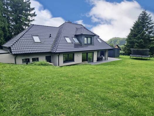 Villa zum Kauf 1.200.000 € 5 Zimmer 218 m² 2.020 m² Grundstück frei ab sofort Marialinden Overath 51491