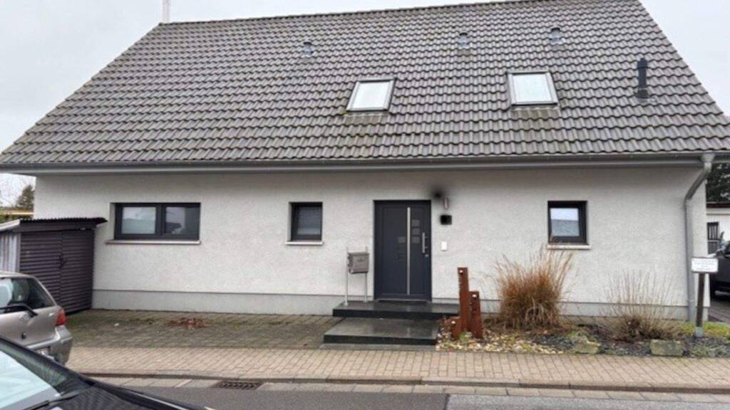 Einfamilienhaus zum Kauf 530.000 € 6 Zimmer 180 m² 561 m² Grundstück Bexbach 66450