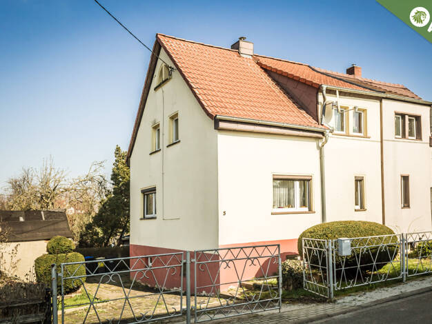 Doppelhaushälfte zum Kauf 81.900 € 4 Zimmer 118 m² 498 m² Grundstück An der Hardtstr. 5 Nenkersdorf Frohburg 04654