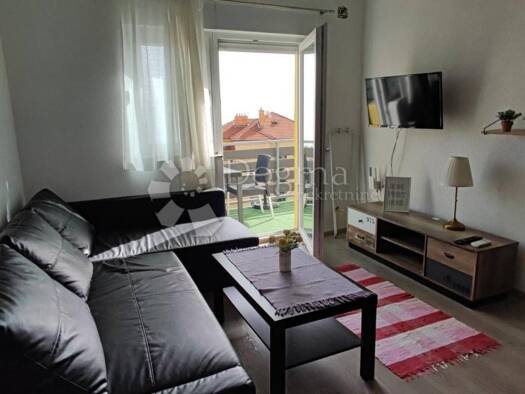 Wohnung zur Miete 700 € 2 Zimmer 38 m² 1. Geschoss Opatija Opatija