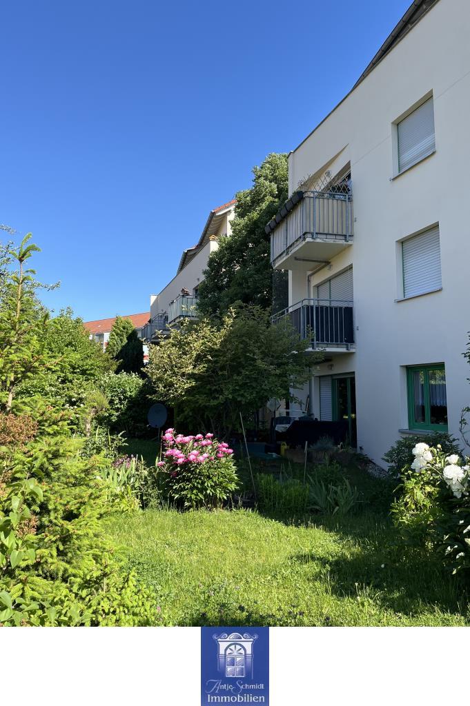 Wohnung zum Kauf 129.000 € 2 Zimmer 67,2 m²<br/>Wohnfläche Radeberg Radeberg 01454