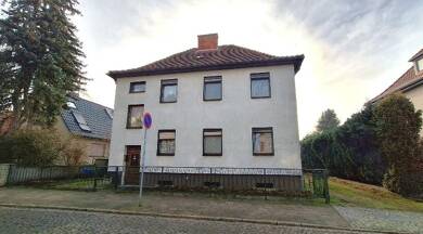 Mehrfamilienhaus zum Kauf als Kapitalanlage geeignet 249.500 € 5 Zimmer 124,1 m² 900 m² Grundstück Wolmirstedt Wolmirstedt 39326