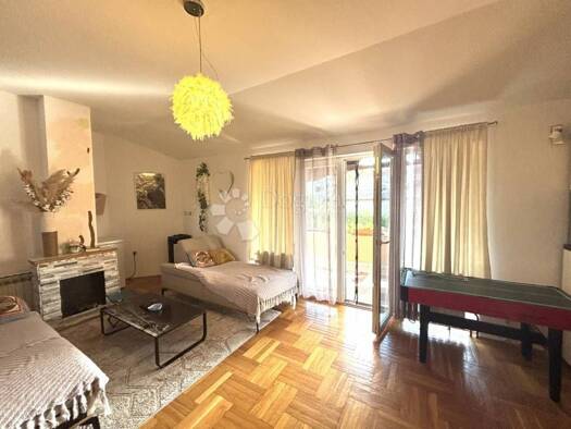 Haus zum Kauf 770.000 € 6 Zimmer 685 m² Sveta Klara, Novi Zagreb - Zapad Sveta Klara
