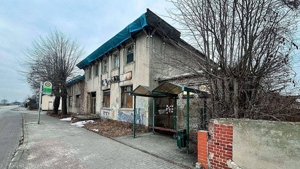 Restaurant zum Kauf 15.000 € 843 m² Grundstück Cottbuser Straße 9 Cottbuser Vorstadt Peitz 03185