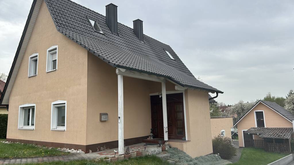 Einfamilienhaus zum Kauf 320.000 € 6 Zimmer 171 m² 1.190 m² Grundstück frei ab sofort Hirschau 92242