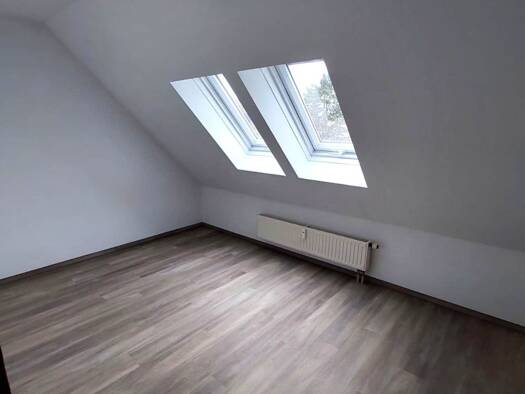 Maisonette zum Kauf 245.000 € 4 Zimmer 77 m² 2. Geschoss frei ab sofort Cadolzburg Cadolzburg 90556
