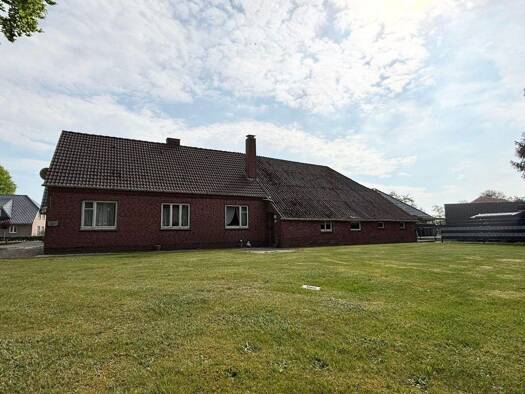 Einfamilienhaus zum Kauf provisionsfrei 99.000 € 6 Zimmer 160 m² 1.103 m² Grundstück Coldinne Großheide 26532