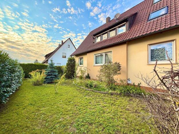 Haus zum Kauf 570.000 € 7 Zimmer 694 m² Grundstück Siegelsdorf Veitsbronn 90587