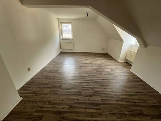 Wohnung zur Miete 258 € 1 Zimmer 44,4 m² 2. Geschoss Kratzmühler Str. 3 Schlegel Hainichen 09661