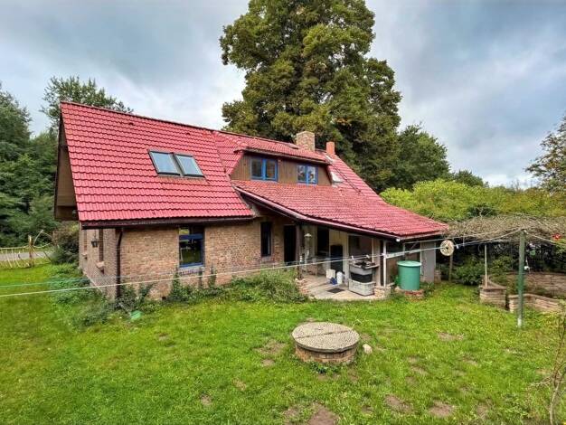 Einfamilienhaus zum Kauf provisionsfrei 189.000 € 4 Zimmer 140 m² 3.742 m² Grundstück frei ab sofort Gerdeswalde Sundhagen 18519