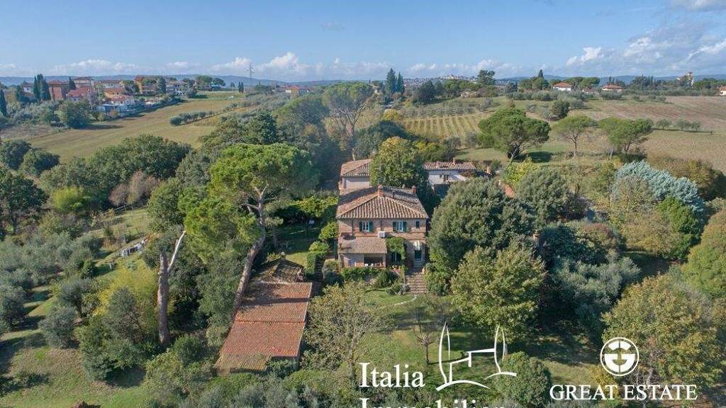 Bauernhaus zum Kauf 750.000 € 20 Zimmer 265 m² 22.243 m² Grundstück Foiano Della Chiana 52045