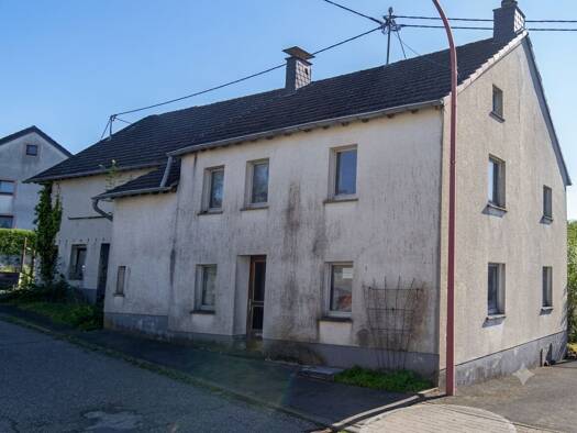 Bauernhaus zum Kauf 15.700 € 5 Zimmer 99 m² 327 m² Grundstück Brück Dreis-Brück 54552