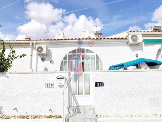 Villa zur Miete 800 € 2 Zimmer 52 m² Zarauz 229 Torrevieja 03184