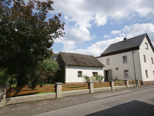 Einfamilienhaus zum Kauf 639.000 € 5 Zimmer 130 m² 1.080 m² Grundstück Libur Porz 51147