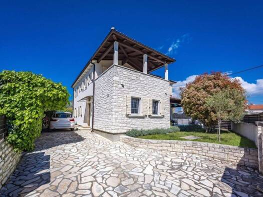 Villa zum Kauf - Erstbezug 450.000 € 3 Zimmer 131 m² 457 m² Grundstück Lovreć 52440