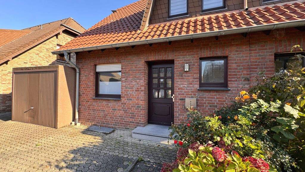 Doppelhaushälfte zum Kauf 409.000 € 5 Zimmer 111 m² 303 m² Grundstück frei ab sofort Erkelenz 41812