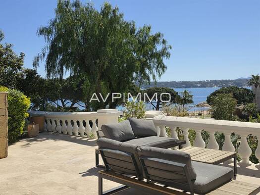 Haus zum Kauf 1.965.000 € 240 m² 825 m² Grundstück La Ville Bandol 83150