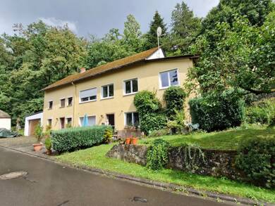 Haus zum Kauf 159.000 € 7 Zimmer 180 m² 1.923 m² Grundstück Klausener Weg 1 Rivenich 54518