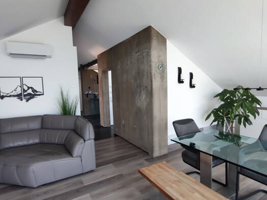 Wohnung zum Kauf 495.000 € 3 Zimmer 113 m² Dachgeschoss Schmidhofen Bad Krozingen 79189
