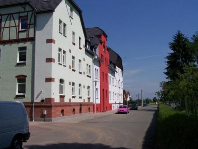 Wohnung zur Miete 430 € 2 Zimmer 65,9 m²<br/>Wohnfläche 2.<br/>Geschoss 01.03.2025<br/>Verfügbarkeit Lange Straße Crossen Zwickau 08058