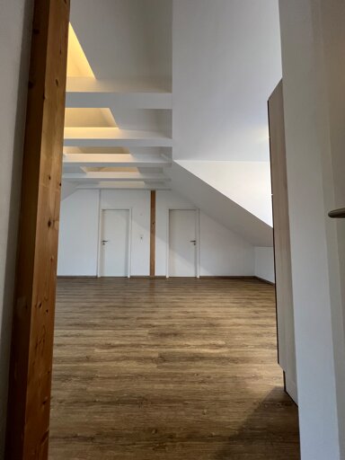 Wohnung zur Miete 700 € 2 Zimmer 50 m² 5. Geschoss frei ab sofort Steinheilstraße 11 Gugelstraße Nürnberg 90459