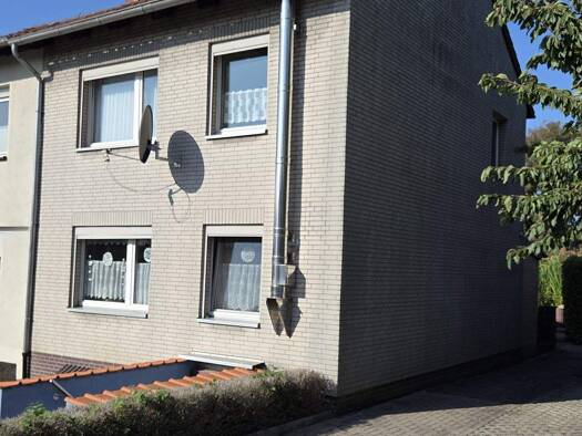 Reihenendhaus zum Kauf 139.000 € 3 Zimmer 75,8 m² 252 m² Grundstück Helmstedt 38350