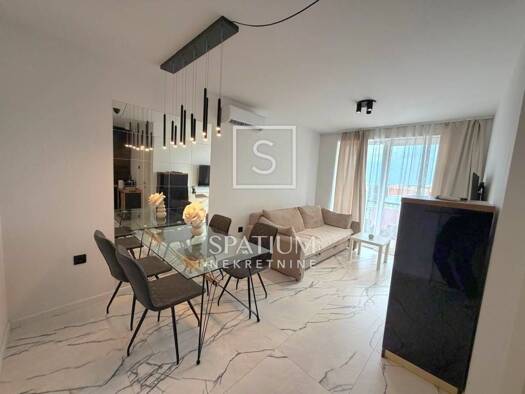 Haus zum Kauf 520.000 € 8 Zimmer 161 m² Crikvenica Centar