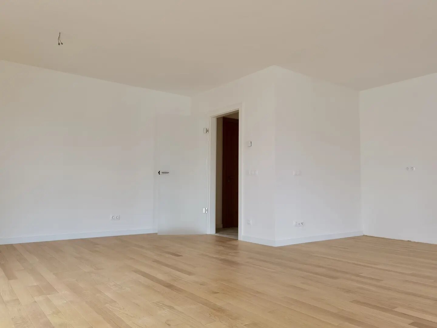 Wohnung zur Miete 700 € 4 Zimmer 122 m²<br/>Wohnfläche ab sofort<br/>Verfügbarkeit Schillerstr. Schkeuditz Leuna 04435