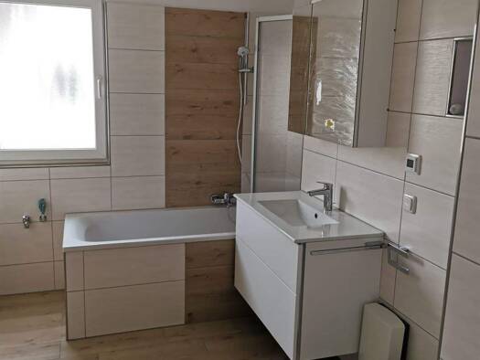Wohnung zur Miete 848 € 2 Zimmer 61 m² frei ab sofort Engelsdorf Leipzig 04319