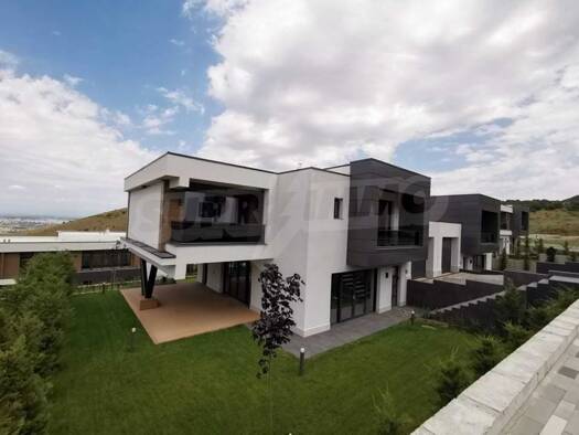 Reihenmittelhaus zum Kauf 578.000 € 5 Zimmer 340 m² Markovo