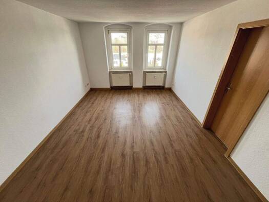 Wohnung zur Miete 200 € 2 Zimmer 38 m² Wehrstr. 2 Zwötzen Gera 07551