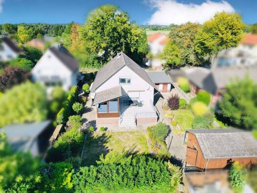 Einfamilienhaus zum Kauf 265.000 € 9 Zimmer 120 m² 799 m² Grundstück Wathlingen 29339