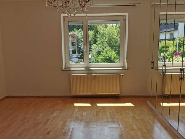 Wohnung zur Miete 640 € 2,5 Zimmer 64 m² Deggendorf 94469
