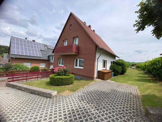 Einfamilienhaus zum Kauf 210.500 € 5 Zimmer 130 m² 879 m² Grundstück frei ab sofort Herlinghausen Warburg 34414