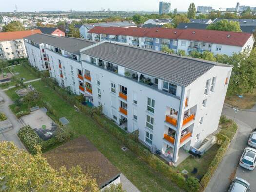 Wohnung zur Miete 1.508 € 3 Zimmer 97,9 m² Hessigheimer Str. 20 Rot Stuttgart 70437