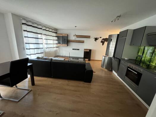 Wohnung zur Miete 750 € 1,5 Zimmer 56 m² Geschoss 3/3 frei ab sofort Schwenningen Villingen-Schwenningen 78056