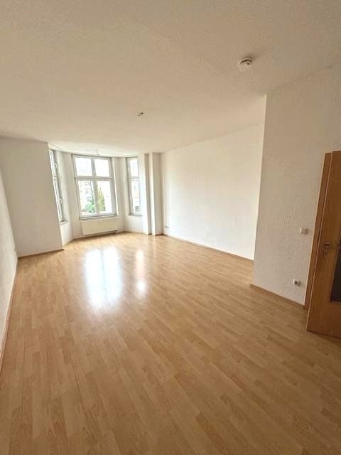 Wohnung zur Miete 438 € 2 Zimmer 62,6 m²<br/>Wohnfläche 1.<br/>Geschoss ab sofort<br/>Verfügbarkeit Friesenstraße . Olvenstedter Platz Magdeburg 39108